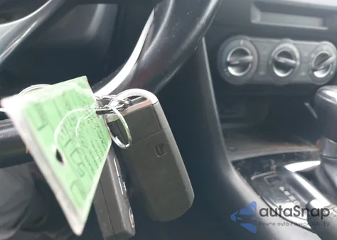 2015 Mazda Mazda3 I Touring из США, поврежденный, VIN 3MZBM1L76FM155649